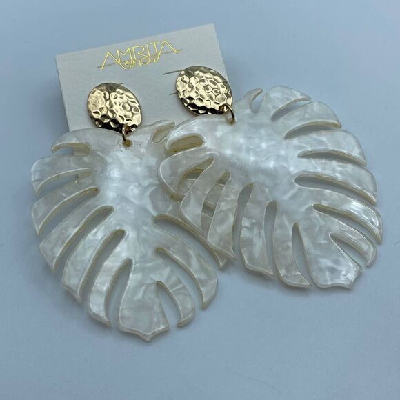 Amrita Singh Palm White Marbleized Leaf Large Statement Earring - Picture 1 of 6